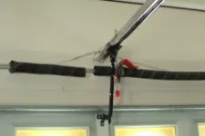 How to avoid garage door repair scams